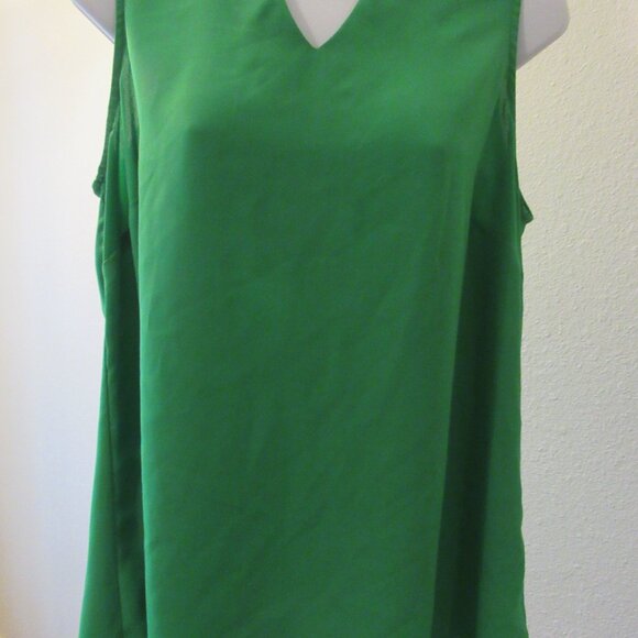 Green Valerie Stevens Top Medium - Picture 5 of 5